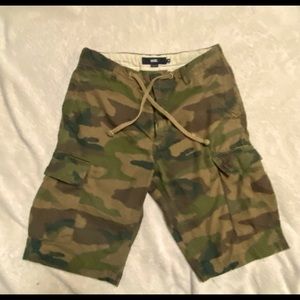 VANS CAMOUFLAGE CARGO SHORTS, size 28